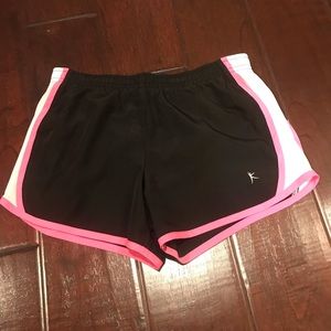 Girl’s Danskin Short